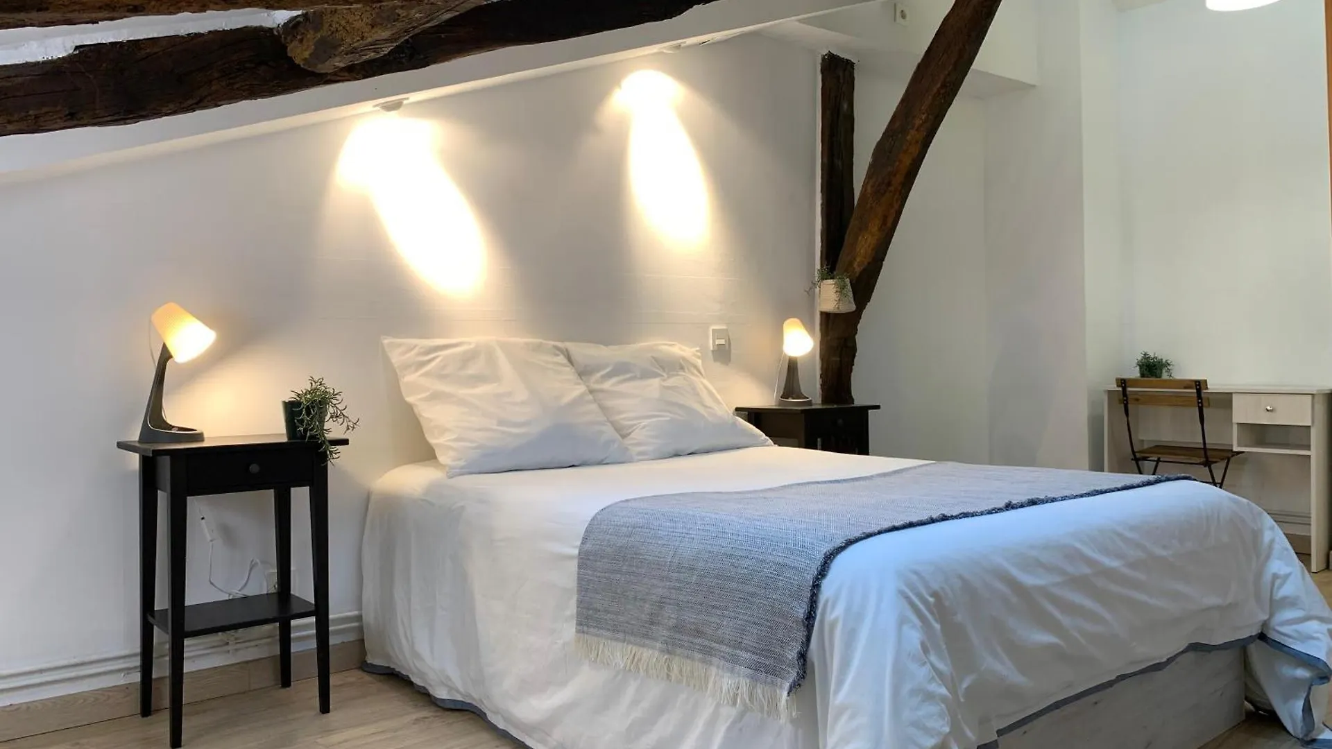 Precioso Atico En Casco Viejo Apartment Bilbao Homestay